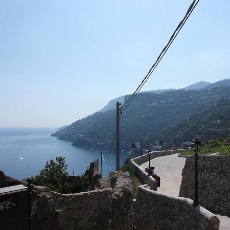 Casa Vacanze Nonno Aldo Minori Extérieur photo