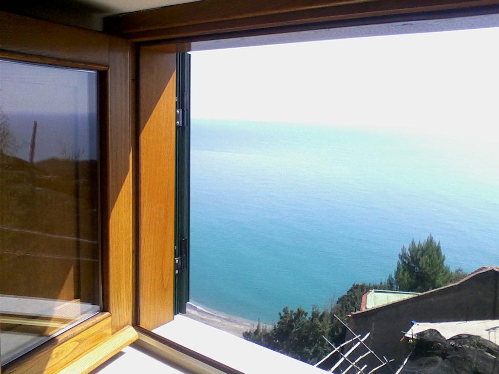 Casa Vacanze Nonno Aldo Minori Extérieur photo