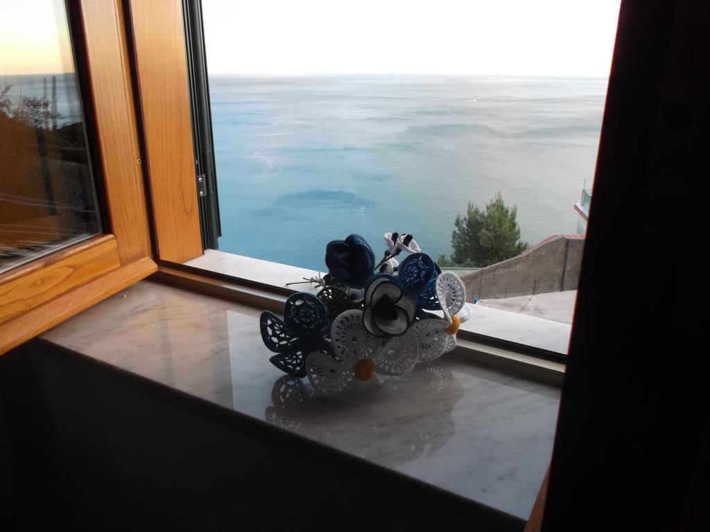 Casa Vacanze Nonno Aldo Minori Extérieur photo